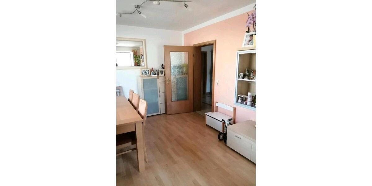 Erdgeschoßwohnung Gersthofen - 3 Zimmer, 77 m&sup2;, 395.000&euro; | Angebot:26920300