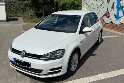 VW Golf 131.000 km 10.500 &euro; Hamburg 22305