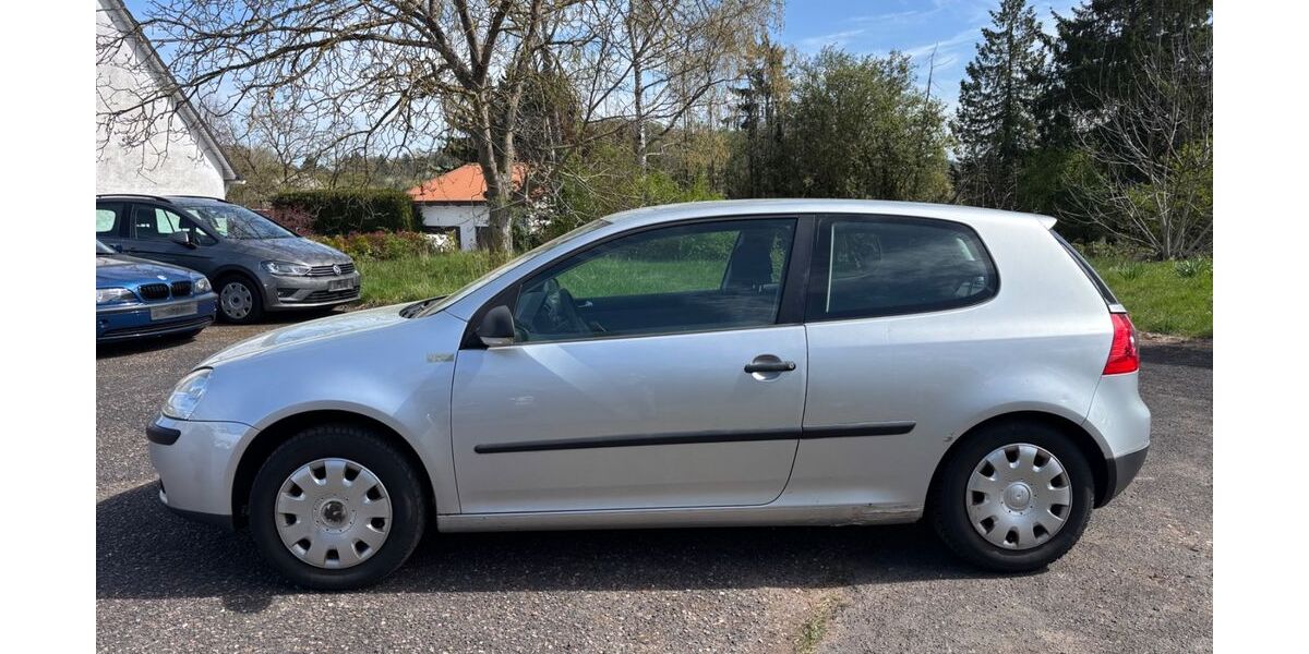 VW Golf 240.000 km 1.490 &euro; Aschaffenburg 63741