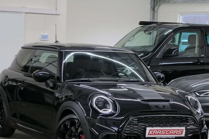 Mini John Cooper Works 17.620 km 37.999 &euro; Stockelsdorf 23617