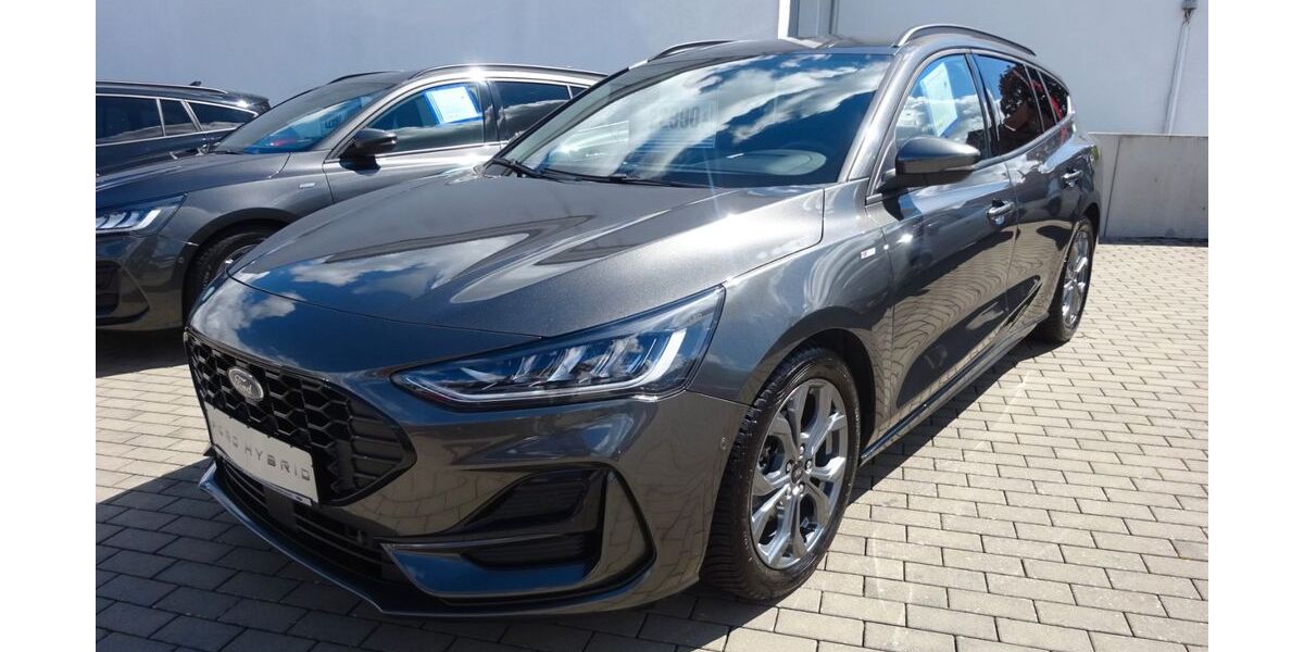 Ford Focus 19.449 km 22.990 &euro; Tauberbischofsheim 97941