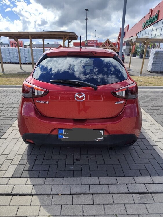 Mazda 2 173.000 km 7.250 € Viersen 41747