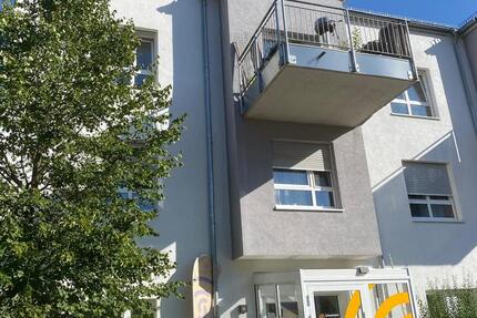 Wohnung Olsdorf - 2 Zimmer, 67 m&sup2;, 670&euro; | Angebot:25440079