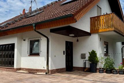 Maisonettewohnung mit Haus-im-Haus-Charakter 3.5 zimmer