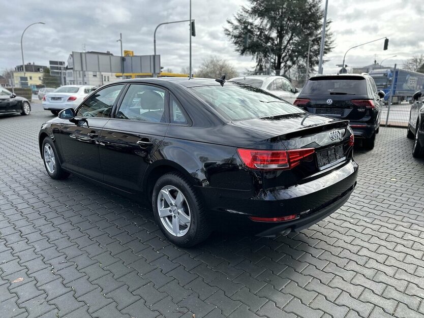 Audi A4 2,0 TDI / Automatik / Navi MMI / LED / AHK 135.000 km 18.900 € Mönchengladbach 41066