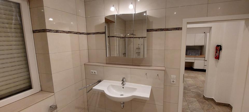 *RESERVIERT* Großzügige 3 ZKüB, in 67433 Neustadt, ab Januar 2026 zimmer