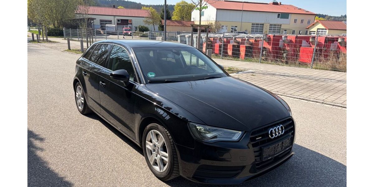 Audi A3 223.000 km 9.900 &euro; Inning am Holz 84416