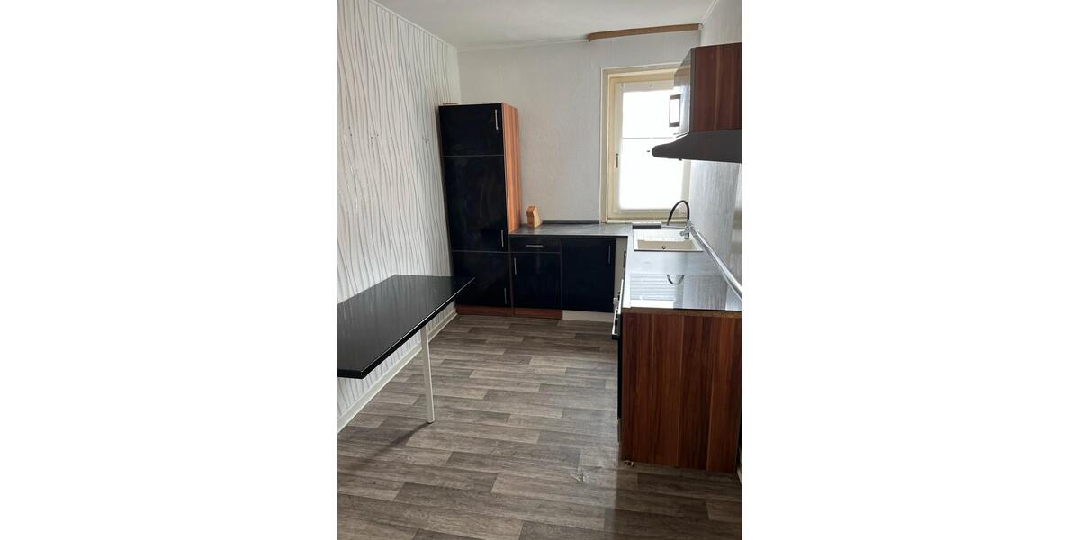 Etagenwohnung Volkmarsen - 4 Zimmer, 107 m&sup2;, 750&euro; | Angebot:26548803