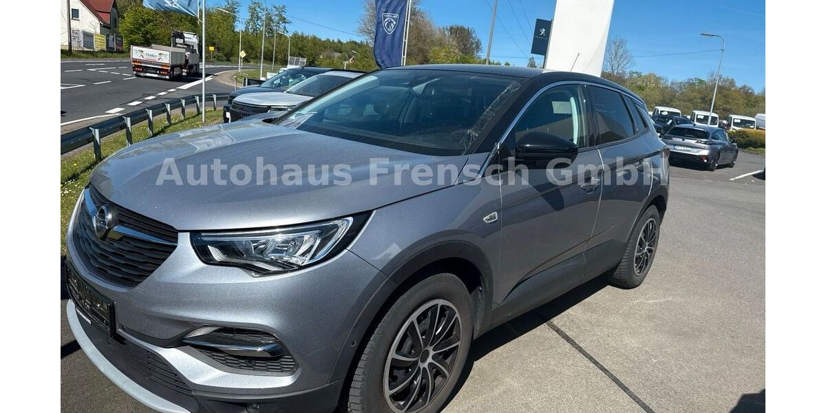 Opel Grandland (X) 73.000 km 13.900 &euro; Langenhahn 56459