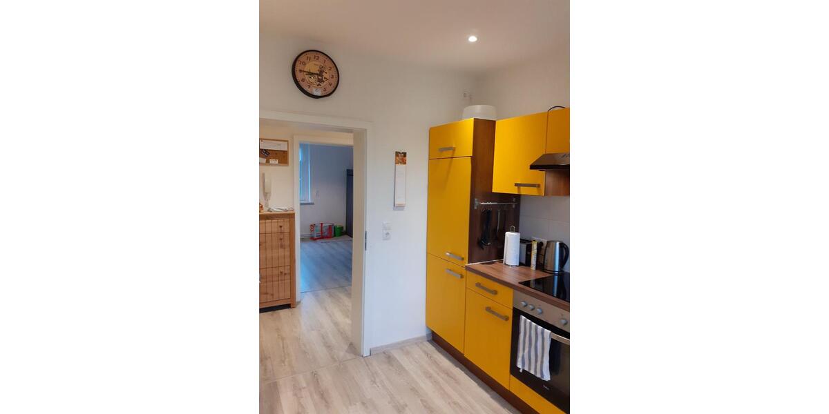 Etagenwohnung Bitterfeld-Wolfen Wolfen - 3 Zimmer, 90 m&sup2;, 150.000&euro; | Angebot:27642379