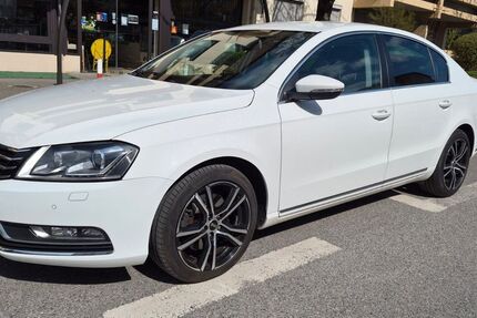VW Passat 243.000 km 7.590 &euro; MÜNCHEN 81369