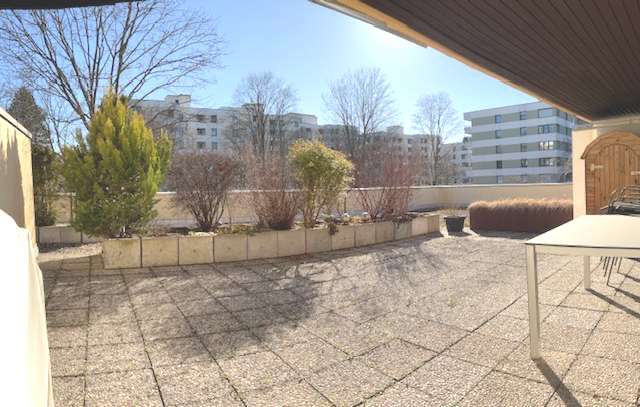Wohnung zum Kaufen in Baldham 769.000 € 172.85 m²