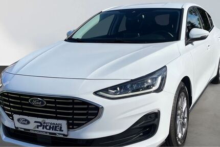 Ford Focus 10.544 km 21.985 € Chemnitz 09114