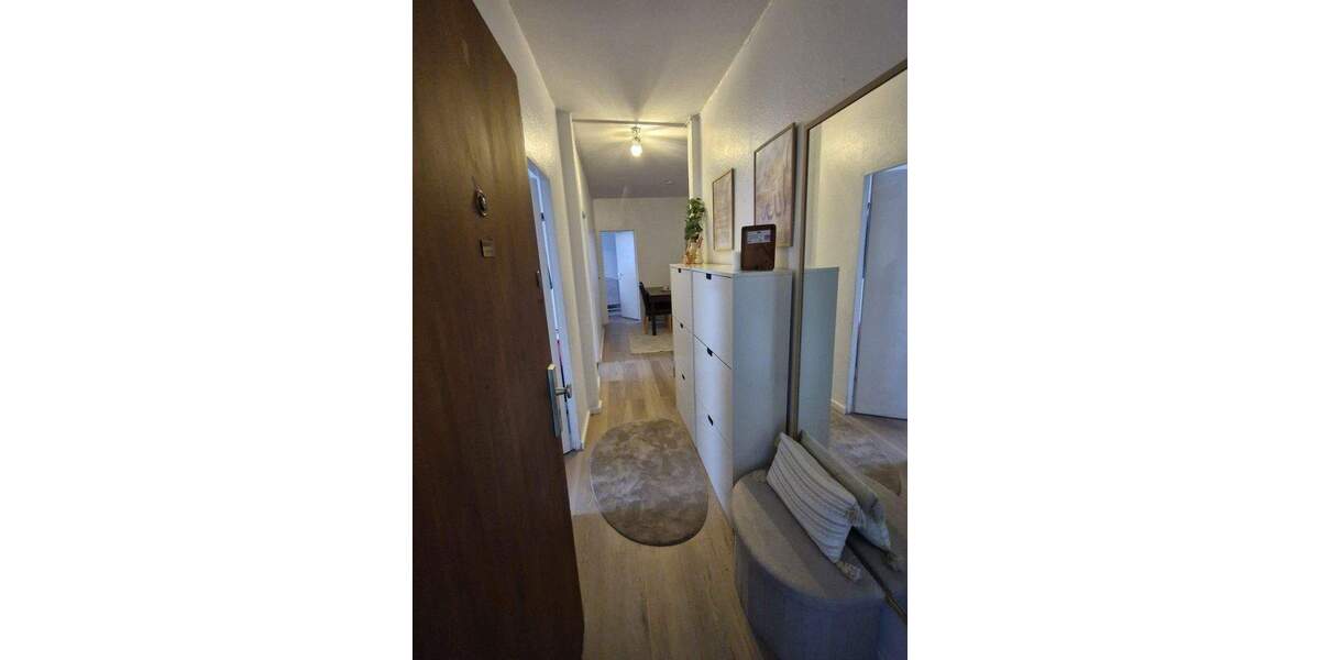 Etagenwohnung Wiesbaden Klarenthal - 4 Zimmer, 83 m&sup2;, 300.000&euro; | Angebot:25728338
