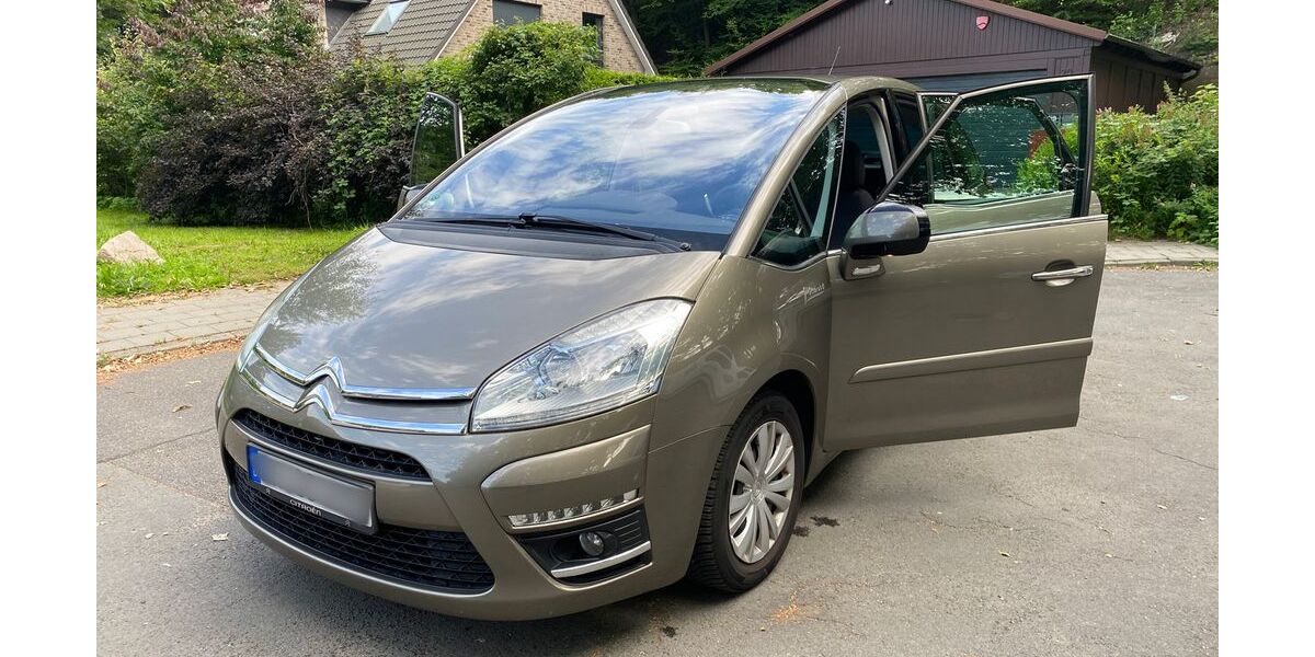 Citroen C4 Picasso 98.500 km 5.950 &euro; Hamburg 22525