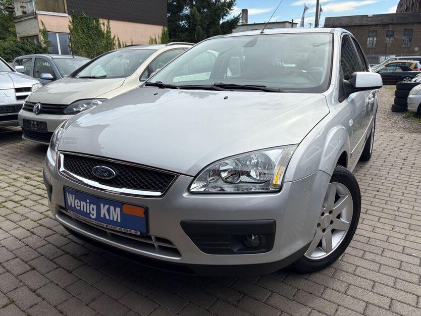 Ford Focus 44.095 km 3.999 € Koblenz 56070