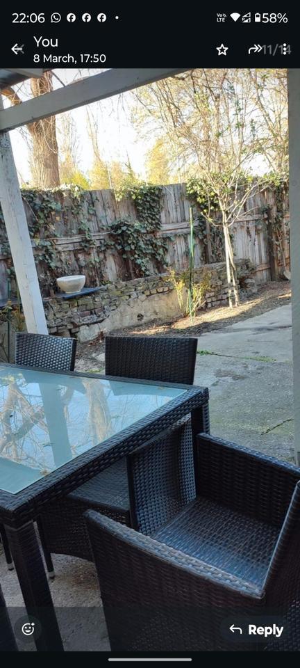 Gepflegtes Mehrfamilienhaus direkt am Park