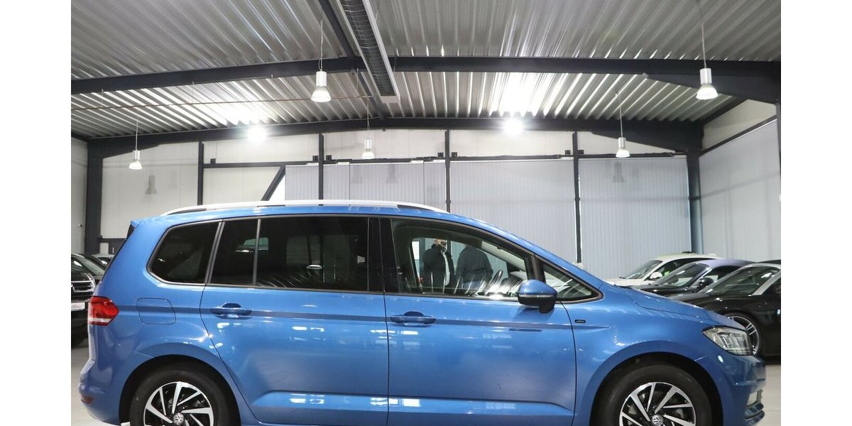 VW Touran 1.6 TDI DSG JOIN FAMILY LED,ACC+LANE+SIDE 83.000 km 18.991 &euro; Hamm 59077