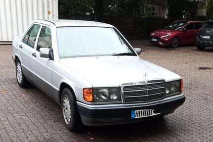 Mercedes-Benz 190 311.000 km 2.400 &euro; Hamburg 22529