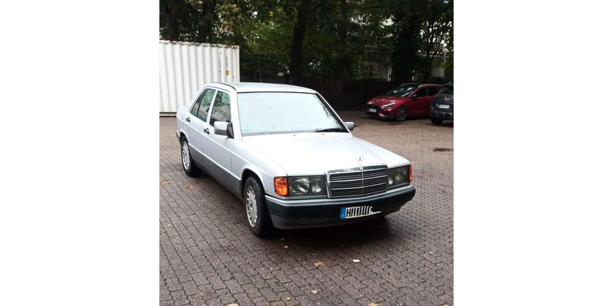 Mercedes-Benz 190 311.000 km 2.400 &euro; Hamburg 22529