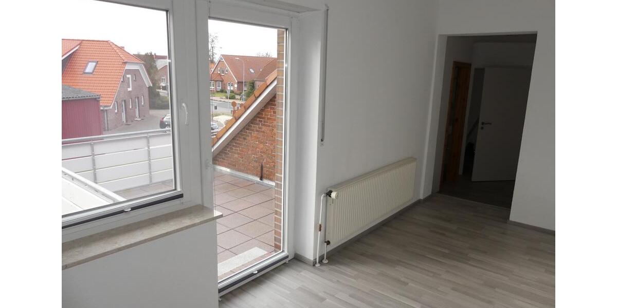 Etagenwohnung Esens - 4 Zimmer, 99 m&sup2;, 690&euro; | Angebot:25292522