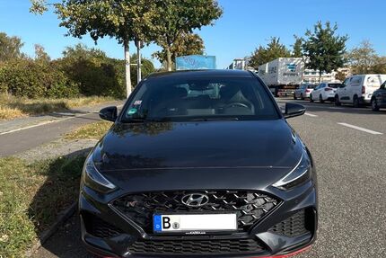 Hyundai i30 15.300 km 33.900 € Berlin 12489