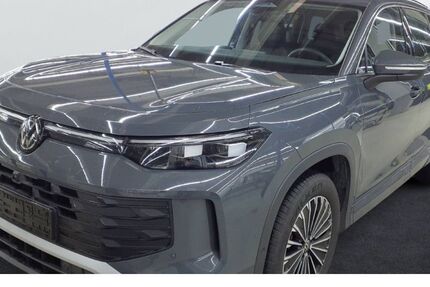 VW Tayron 25.600 km 41.849 &euro; Büdingen-Düdelsheim 63654