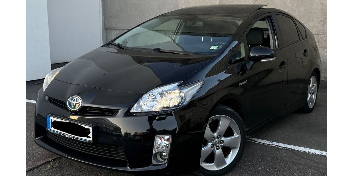 Toyota Prius 165.000 km 6.999 &euro; Hamburg 22111