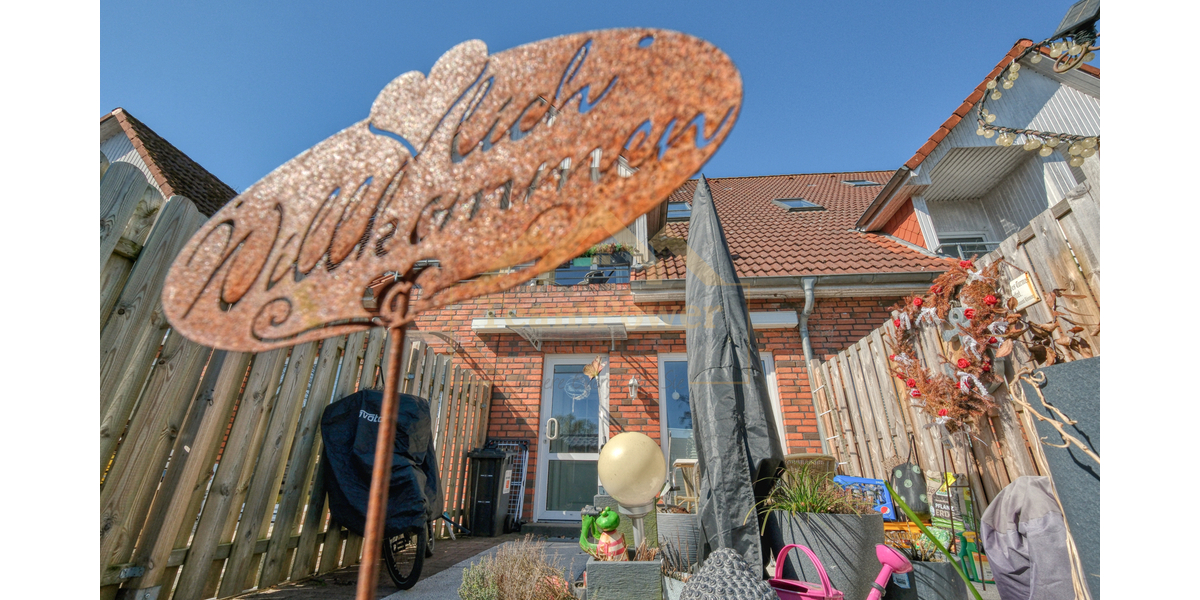 Kleine Familie, großes Glück – raus aus der Miete, rein ins Eigenheim! - Reihenmittelhaus Dörphof | Angebot:26351275