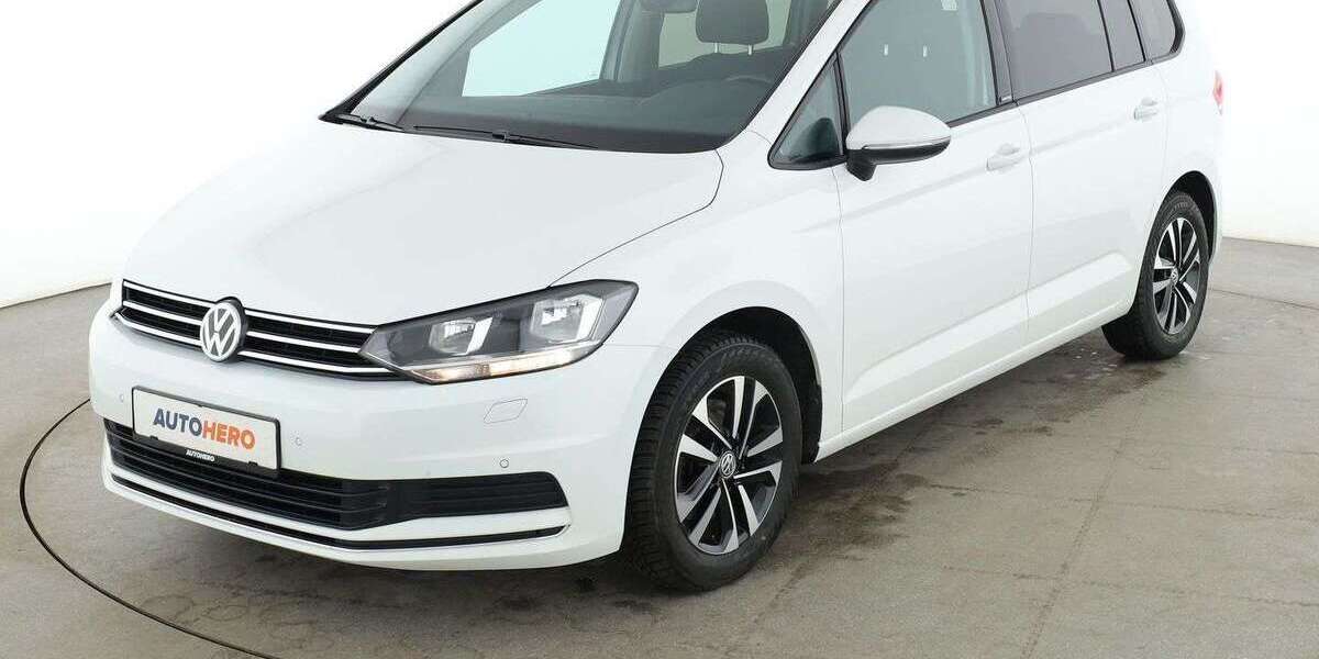 VW Touran 99.162 km 20.820 &euro; Nürnberg 90441