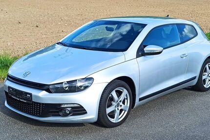 VW Scirocco 243.211 km 2.899 &euro; Schlüchtern 36381