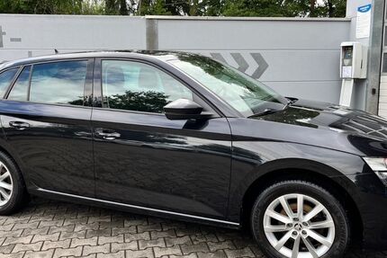 Skoda Scala 71.000 km 13.990 &euro; Schnaittenbach 92253