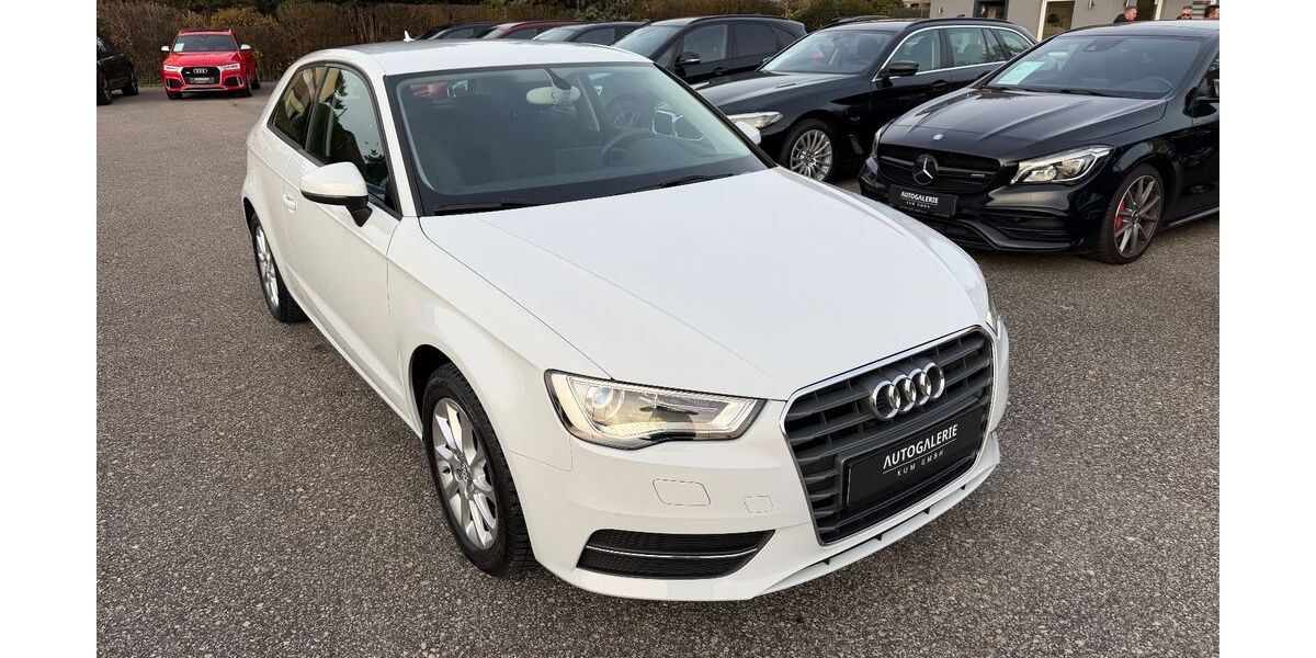 Audi A3 9.800 km 15.950 &euro; Fuerth 90763