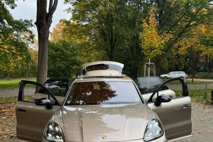 Porsche Cayenne 103.000 km 54.500 € Stuttgart 70734