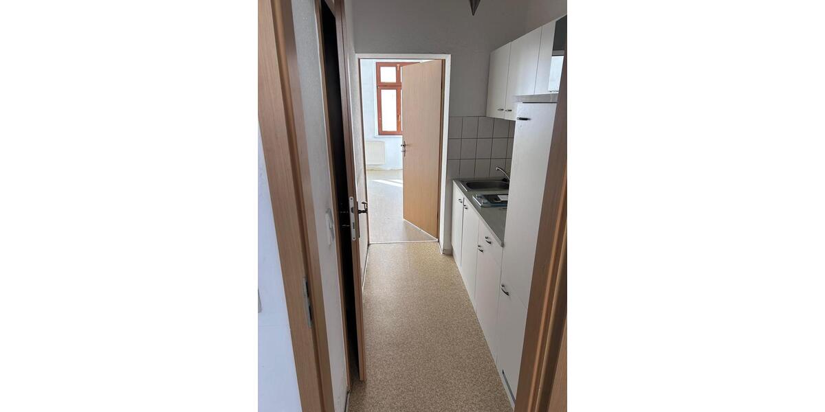 Erdgeschoßwohnung Zschopau - 2 Zimmer, 28 m&sup2;, 275&euro; | Angebot:26276543