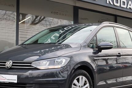 VW Touran 135.109 km 21.870 &euro; Rheda-Wiedenbrück 33378