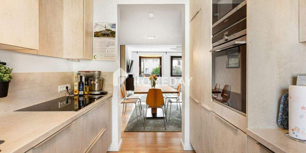 Reihenmittelhaus Erlangen Bruck - 7 Zimmer, 138 m&sup2;, 645.000&euro; | Angebot:25265172