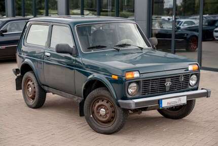 Lada Niva 63.218 km 4.999 &euro; Quakenbrueck 49610