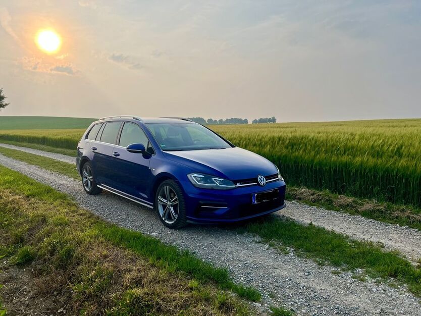 VW Golf 92.618 km 22.300 € Mering 86415