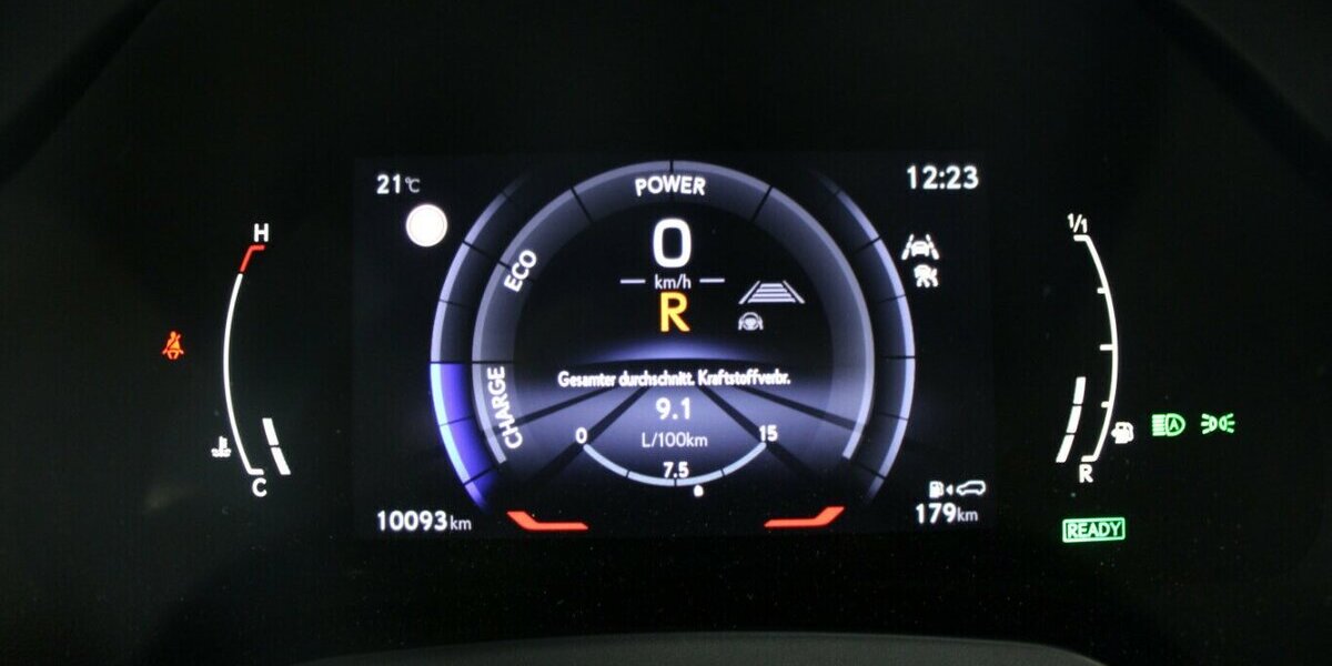 Lexus RX 500H F Sport 9.985 km 59.980 &euro; Euskirchen 53881