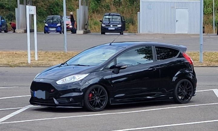 Ford Fiesta 160.000 km 9.000 &euro; Altenkirchen 66903