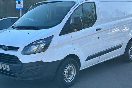 Ford Transit Custom 187.000 km 8.990 € Duisburg 47138