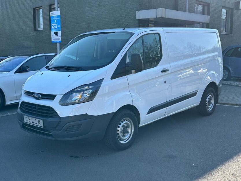 Ford Transit Custom 187.000 km 8.990 € Duisburg 47138