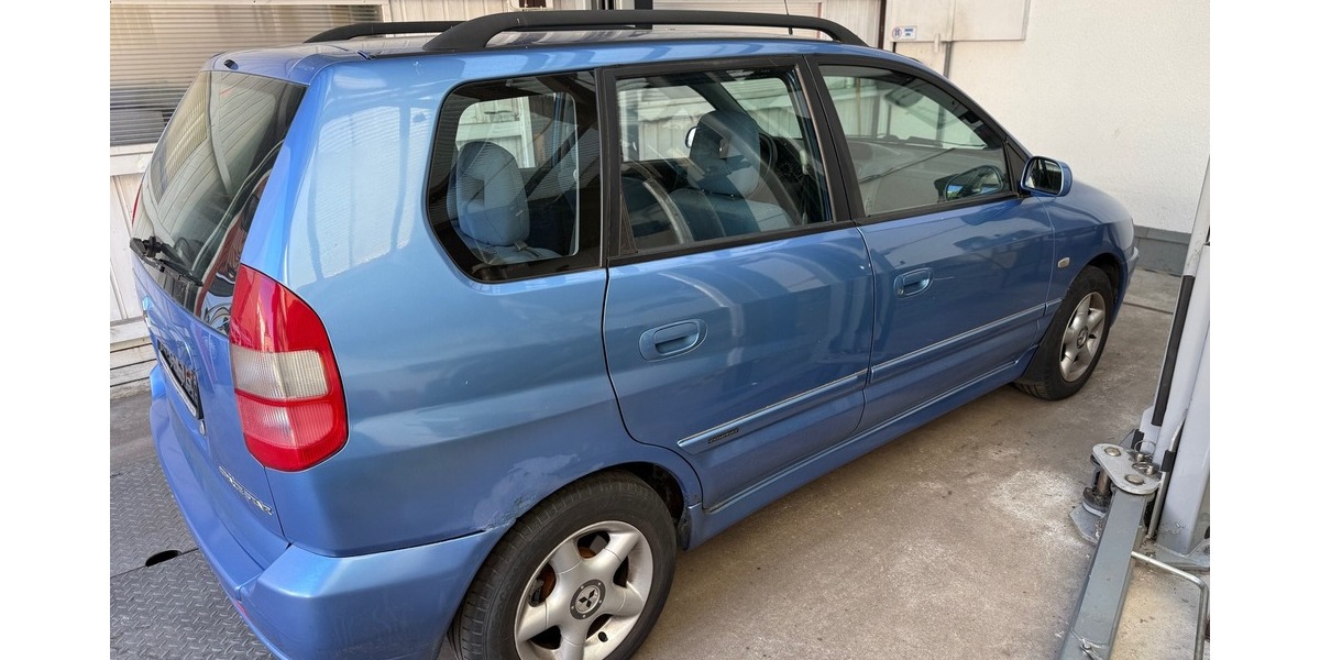 Mitsubishi Space Star Automatik Klima Comfort 1600 168.900 km 699 &euro; Berlin 10247