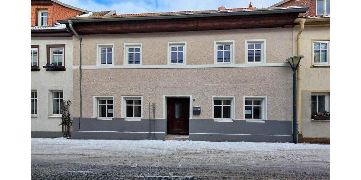 Reihenmittelhaus Harzgerode - 5 Zimmer, 168 m&sup2;, 129.000&euro; | Angebot:25880168