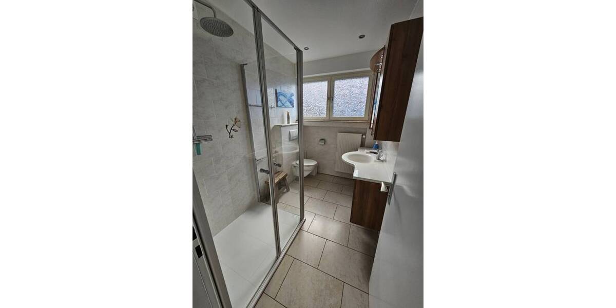 Einfamilienhaus Hellenthal - 7 Zimmer, 236 m&sup2;, 585.000&euro; | Angebot:26220581