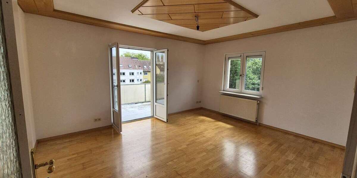 Etagenwohnung Bad Säckingen - 3 Zimmer, 113 m&sup2;, 1.220&euro; | Angebot:26216754