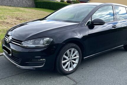 VW Golf 102.000 km 12.900 &euro; Selbitz 95152