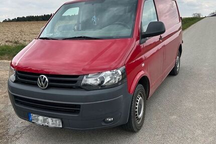 VW T5 Transporter 257.700 km 8.500 &euro; Dingolfing 84130