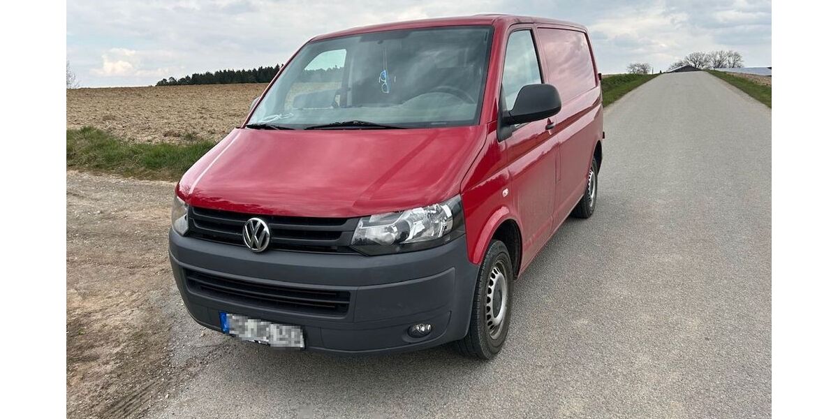 VW T5 Transporter 257.700 km 8.500 &euro; Dingolfing 84130